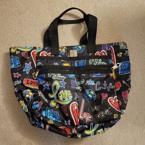 Brighton FASHIONISTA LOVE SCRIBBLE Lock it Super Tote Travel Bag EUC